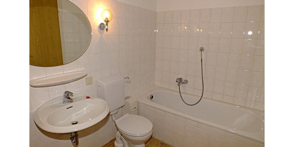 Etagenwohnung Oerlinghausen - 3 Zimmer, 94 m&sup2;, 175.000&euro; | Angebot:24983282