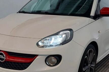 Opel Adam 74.500 km 10.600 &euro; Paderborn 33102