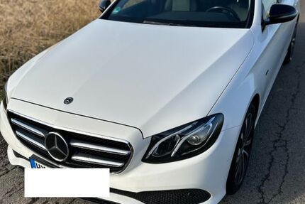 Mercedes-Benz E 300 130.000 km 22.499 &euro; Brakel 33034