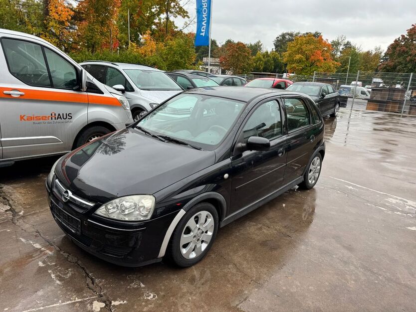 Opel Corsa 130.000 km 650 € Detmold 32758