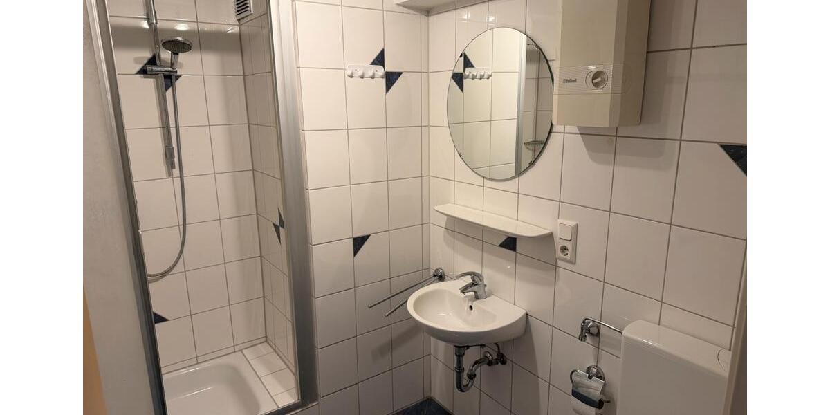 Etagenwohnung Paderborn Elsen - 1 Zimmer, 33 m&sup2;, 300&euro; | Angebot:25613652