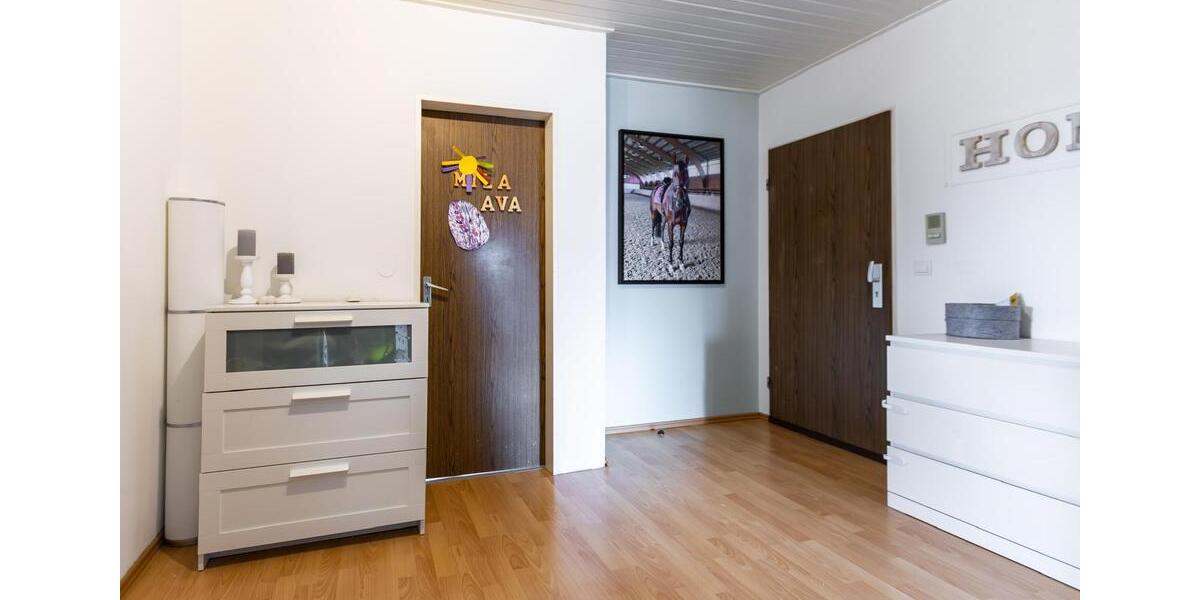 Dachgeschoßwohnung Paderborn Elsen - 3 Zimmer, 83 m&sup2;, 219.000&euro; | Angebot:26662206