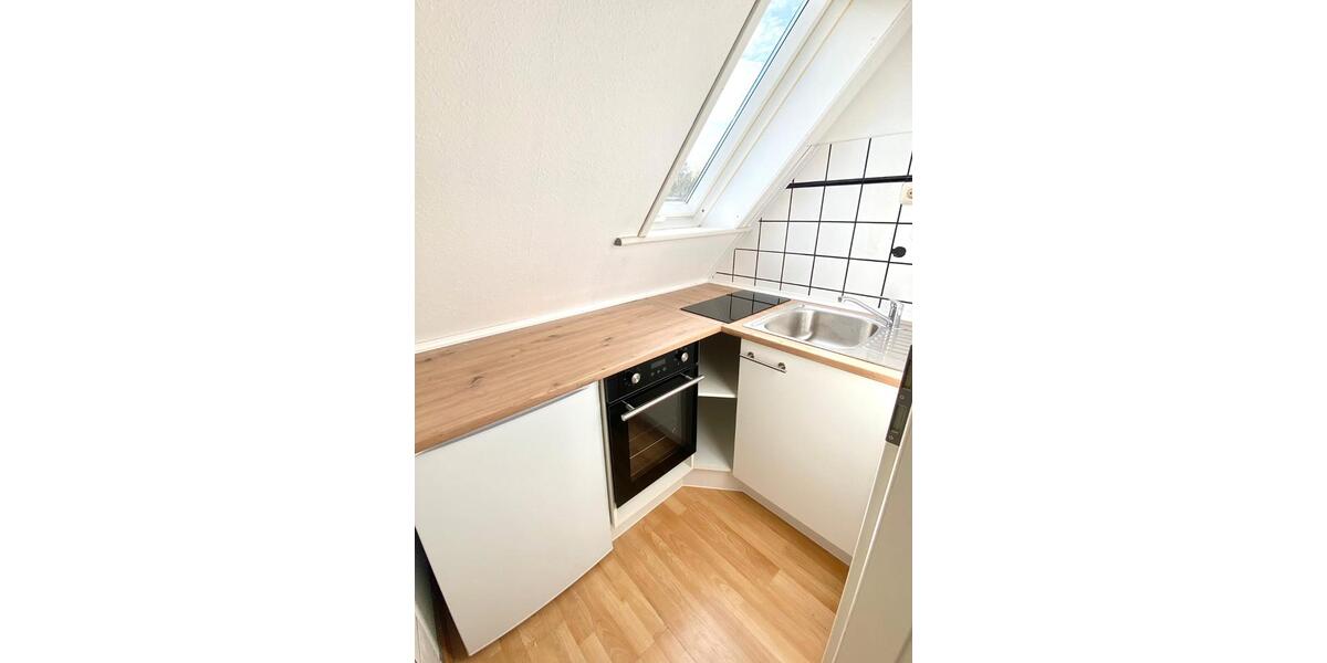 Dachgeschoßwohnung Schlangen - 2 Zimmer, 30 m&sup2;, 375&euro; | Angebot:27600496