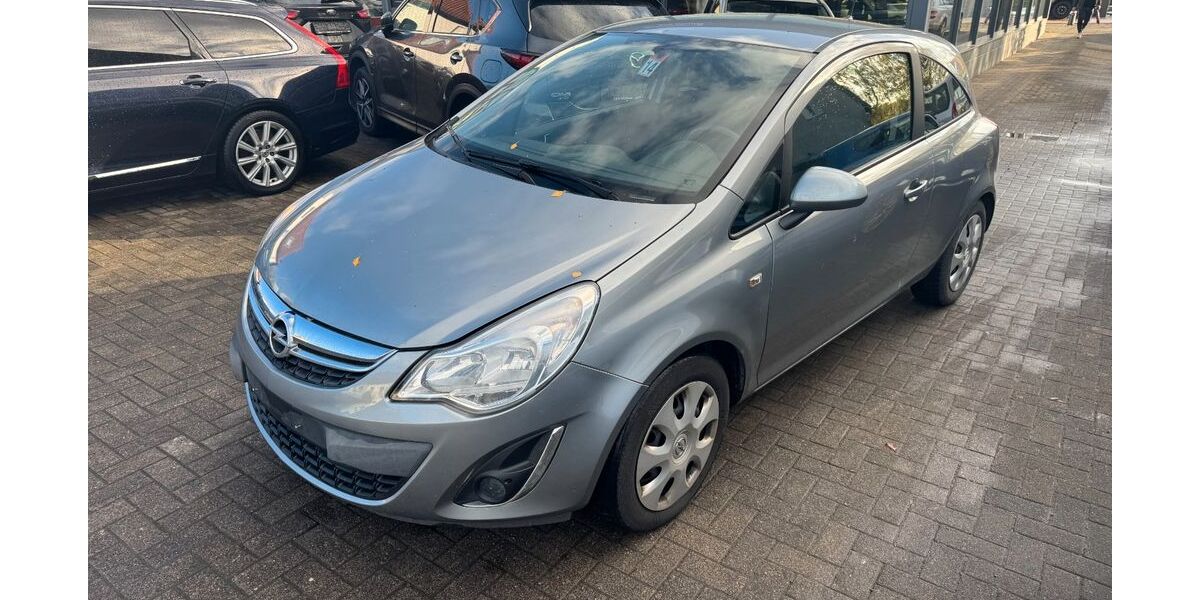 Opel Corsa 202.000 km 1.350 &euro; Detmold 32758