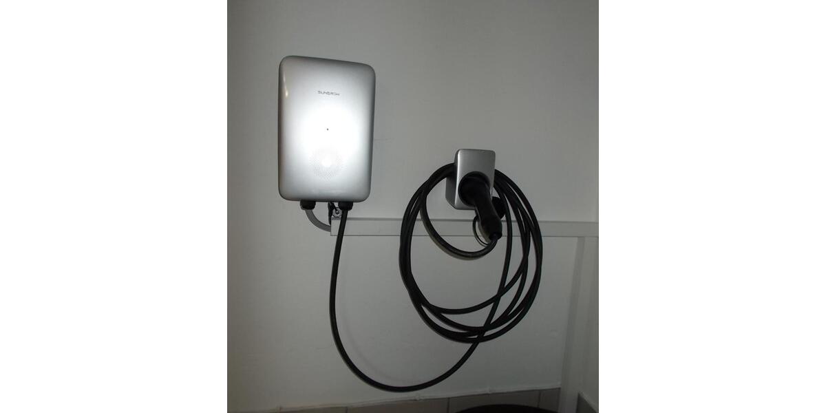 Massivhaus EFH Bj1997 Keller Garage PV-Anlage B.-Speicher Wallbox 5 zimmer