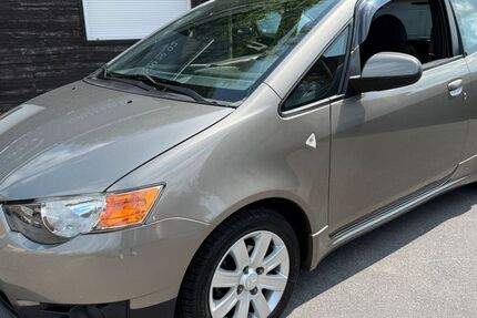 Mitsubishi Colt 36.700 km 8.599 € Rheda-Wiedenbrück 33378