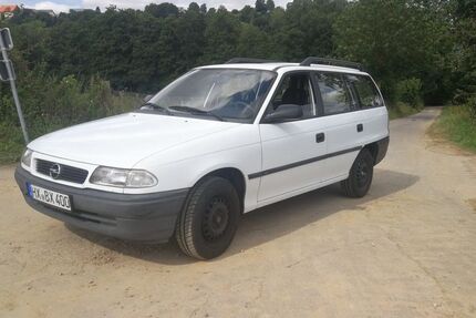 Opel Astra 312.000 km 2.350 &euro; Bad Driburg 33014