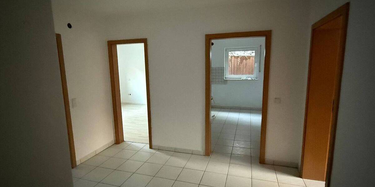 Etagenwohnung Borchen Kirchborchen - 2 Zimmer, 62 m&sup2;, 365&euro; | Angebot:26916744