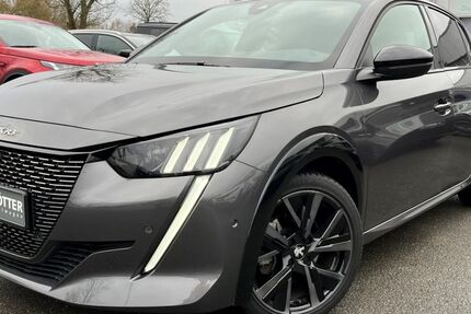 Peugeot 208 12.143 km 18.950 &euro; Paderborn 33106