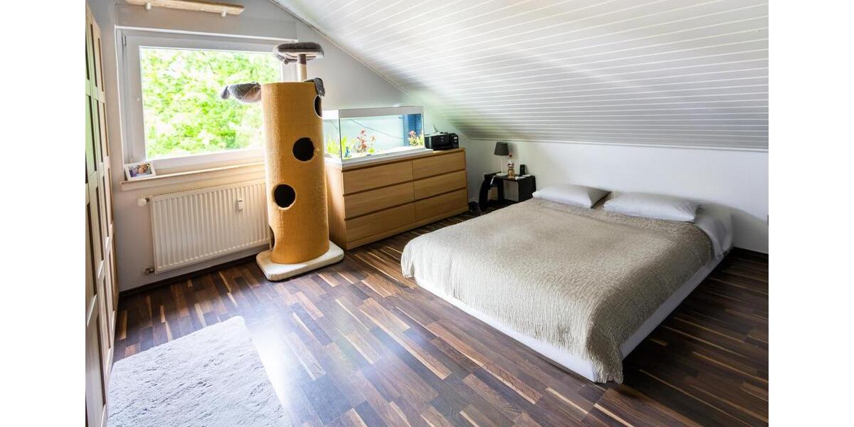 Dachgeschoßwohnung Paderborn Elsen - 3 Zimmer, 83 m&sup2;, 199.999&euro; | Angebot:27496421