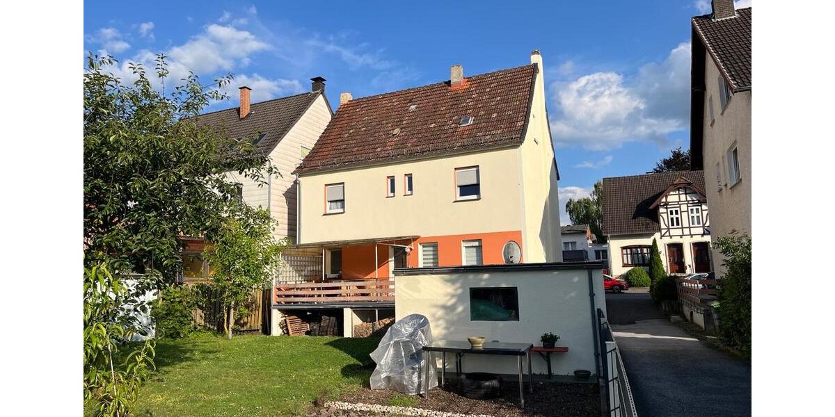 Einfamilienhaus Marsberg - 11 Zimmer, 190 m&sup2;, 249.999&euro; | Angebot:26047448