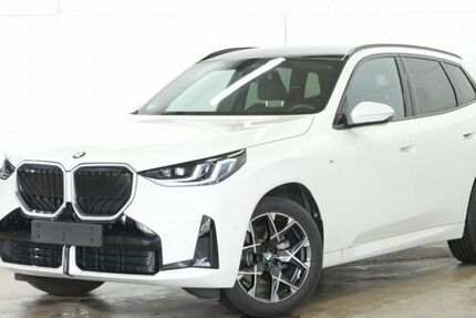 BMW X3 2.300 km 54.730 &euro; Paderborn 33100