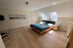 Dachgeschoßwohnung Detmold Hakedahl - 3 Zimmer, 90 m&sup2;, 139.000&euro; | Angebot:26901778