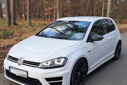 VW Golf 69.500 km 21.700 &euro; Bad Lippspringe 33175