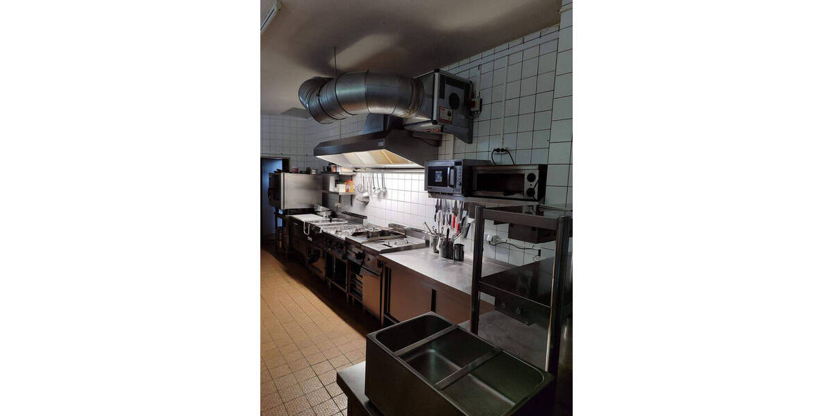 Gewerbeobjekt Nieheim - 1 Zimmer, 650.000&euro; | Angebot:25663409