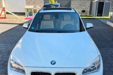 BMW X1 74.500 km 18.450 &euro; Paderborn 33104