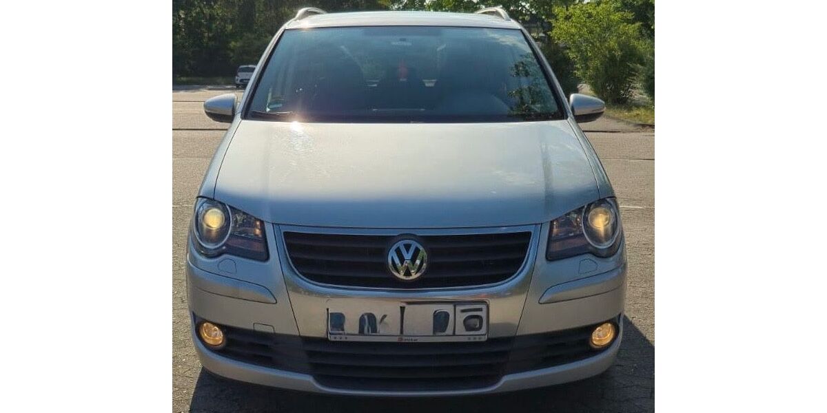 VW Touran 236.000 km 4.600 &euro; Detmold 32756
