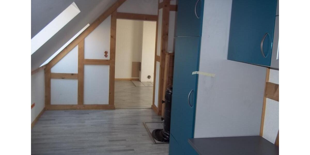 Einfamilienhaus Willebadessen - 11 Zimmer, 200 m&sup2;, 129.000&euro; | Angebot:25809251