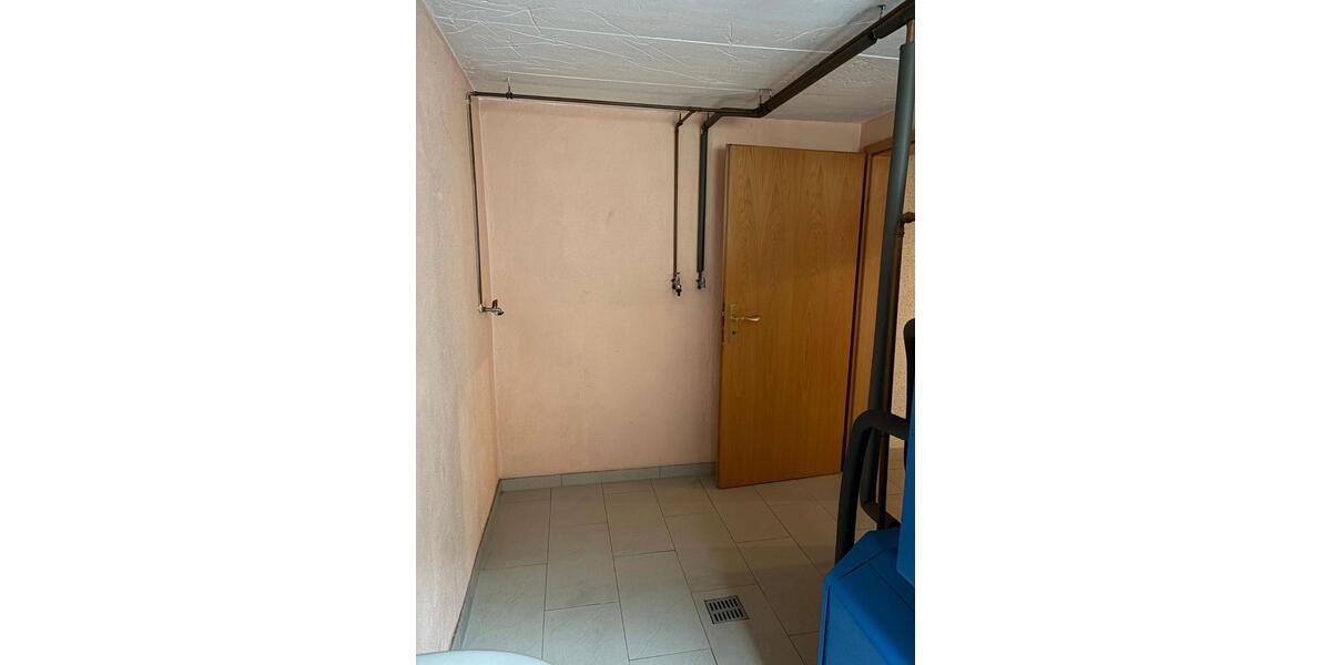 Einfamilienhaus Steinheim - 5 Zimmer, 100 m&sup2;, 300.000&euro; | Angebot:26709537