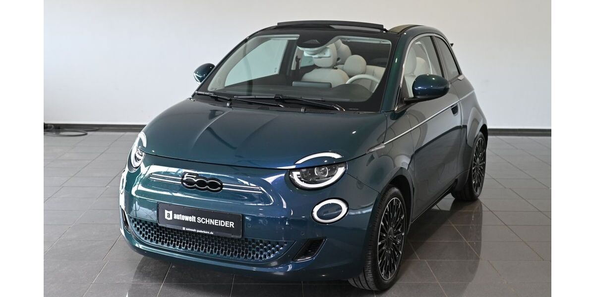 Fiat 500e 30.332 km 21.750 &euro; Paderborn 33100