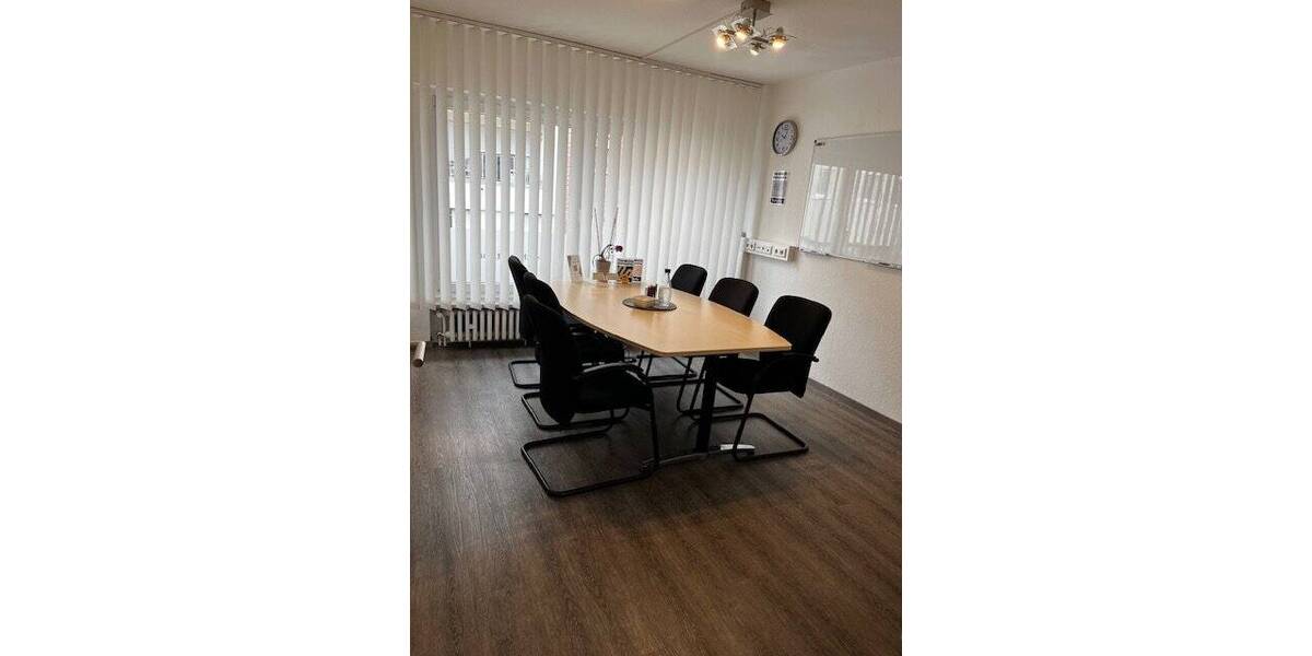 Gewerbeobjekt Lippstadt Kernstadt - 4 Zimmer, 126 m&sup2;, 1.350&euro; | Angebot:20790950