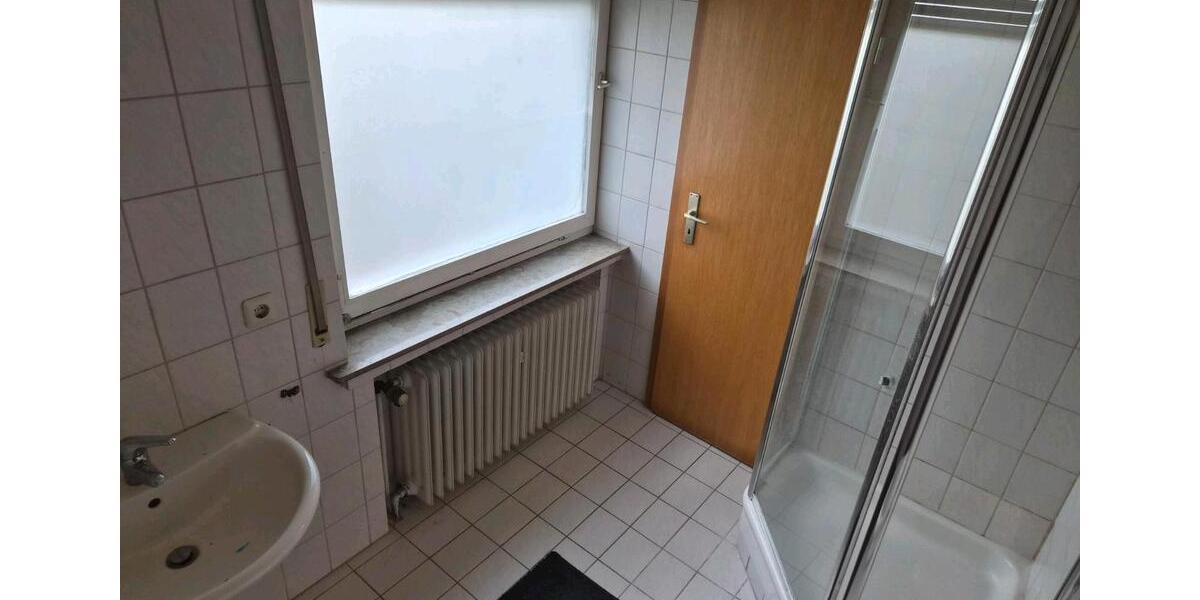 Einfamilienhaus Willebadessen - 5 Zimmer, 166 m&sup2;, 123.000&euro; | Angebot:27444014