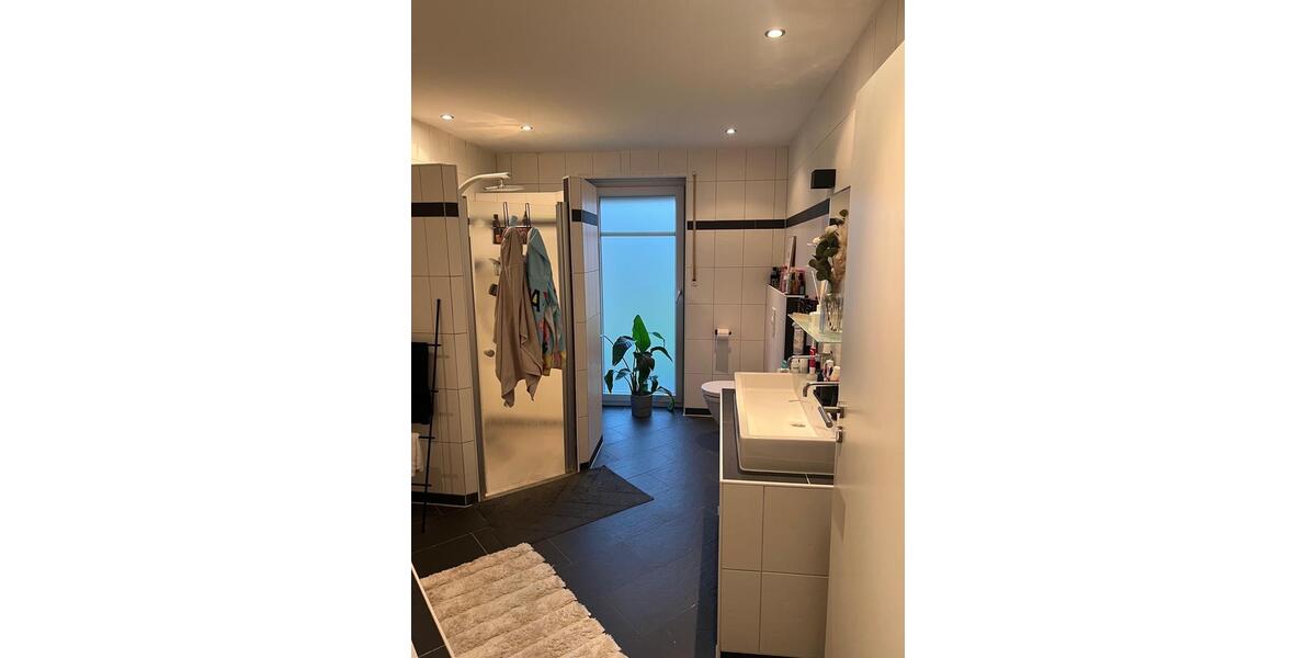 5 Zimmer EG Wohnung in Delbrück mit Garten zwei Terassen Garage 5 zimmer