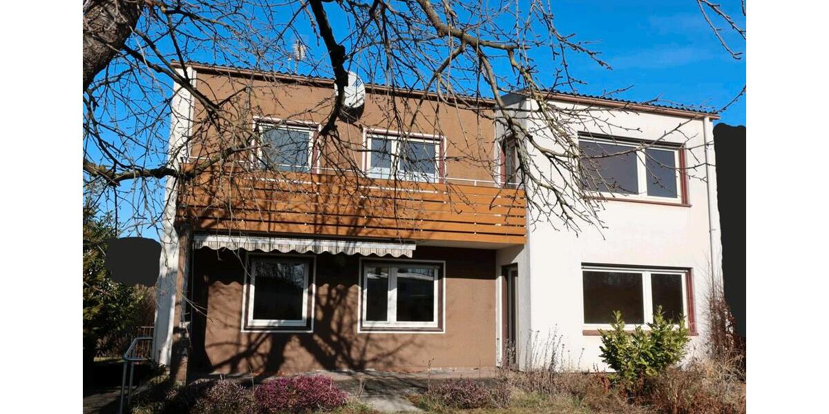 Reihenhaus Geseke - 6 Zimmer, 155 m&sup2;, 275.000&euro; | Angebot:24964447