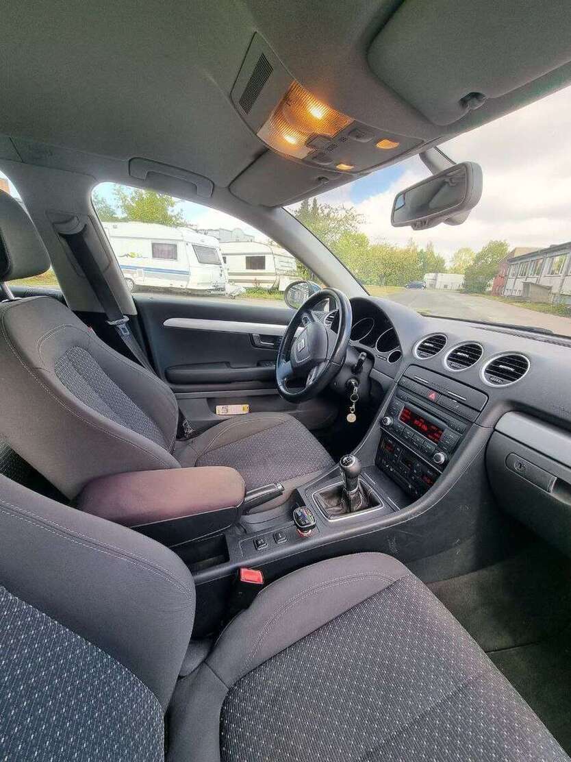 Seat Exeo 320.000 km 3.500 € Lage 32791