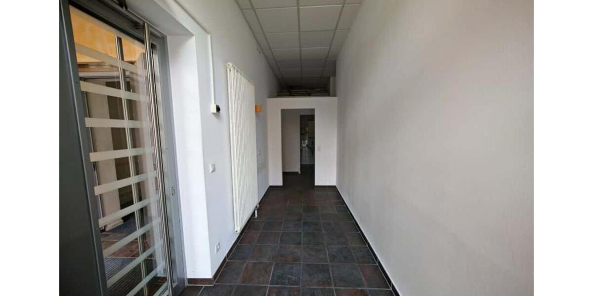 Gewerbeobjekt Horn-Bad Meinberg Bad Meinberg - 1.000&euro; | Angebot:23141433