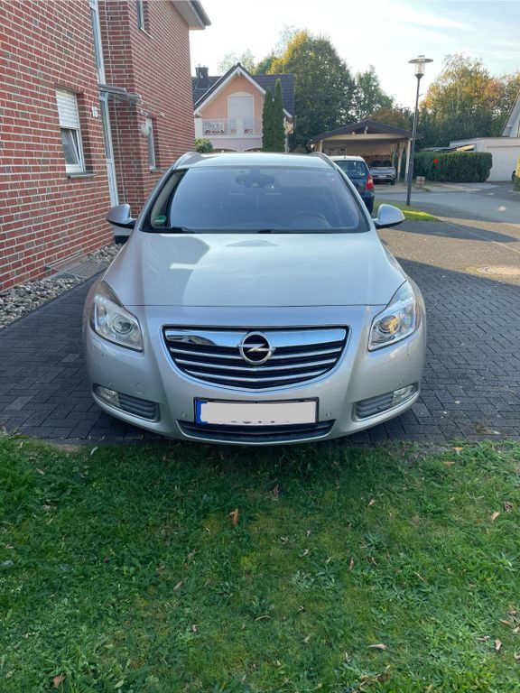 Opel Insignia 156.000 km 6.200 € Lippstadt 59558