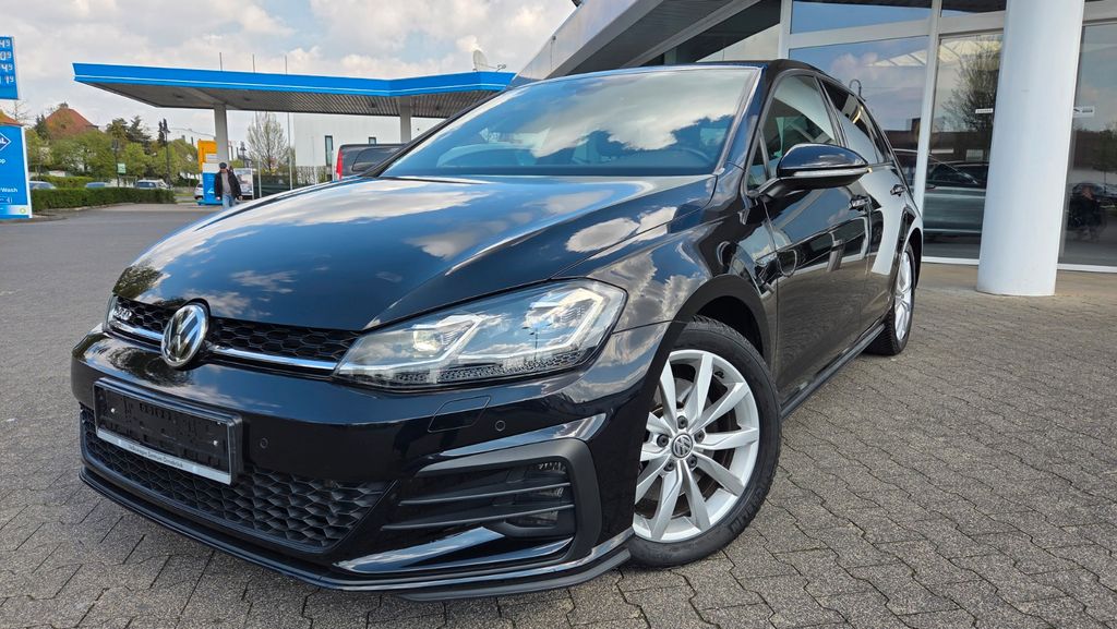 VW Golf 114.000 km 16.499 &euro; Salzkotten 33154