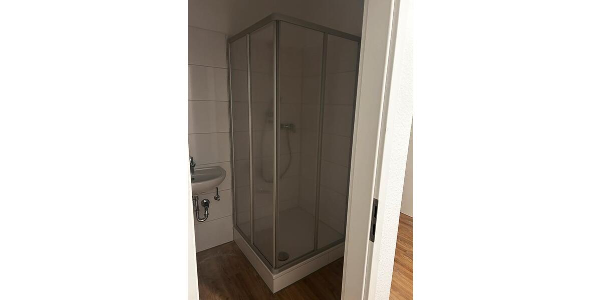 Erdgeschoßwohnung Paderborn Elsen - 1 Zimmer, 18 m&sup2;, 300&euro; | Angebot:24729819