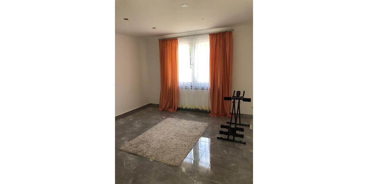 Einfamilienhaus Bad Lippspringe - 9 Zimmer, 236 m&sup2;, 499.000&euro; | Angebot:26765269