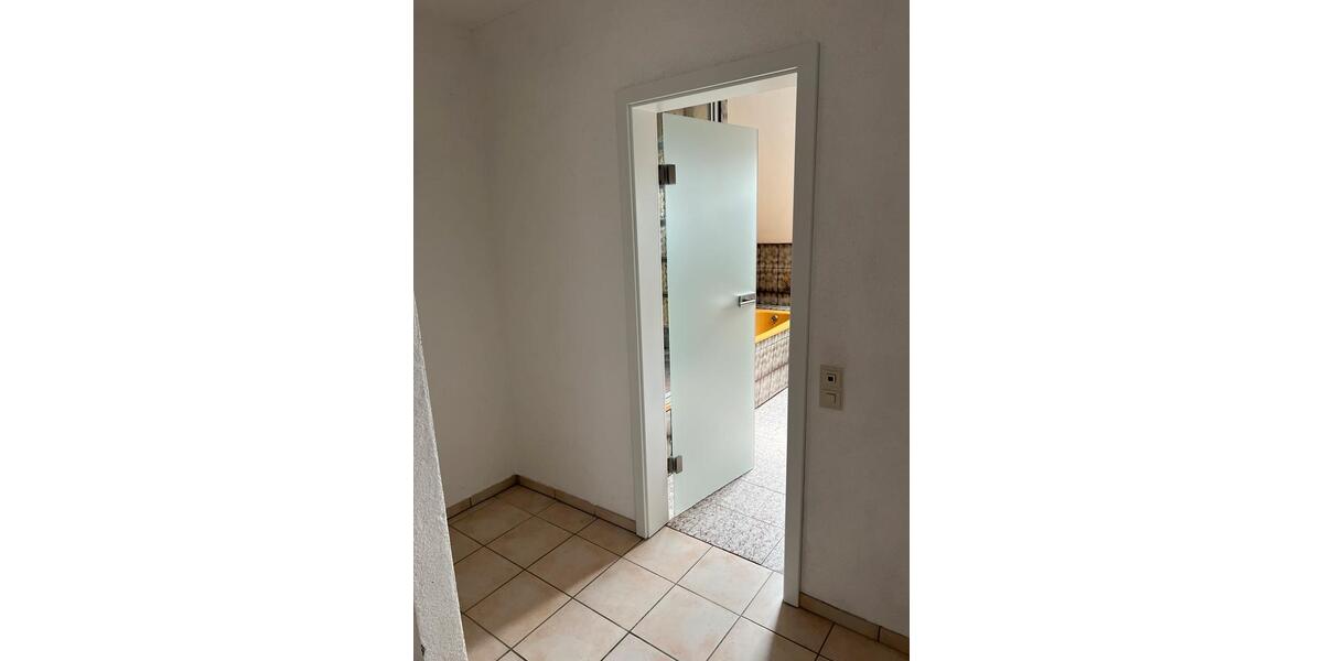 Dachgeschoßwohnung Paderborn Neuenbeken - 2 Zimmer, 80 m&sup2;, 795&euro; | Angebot:27585759