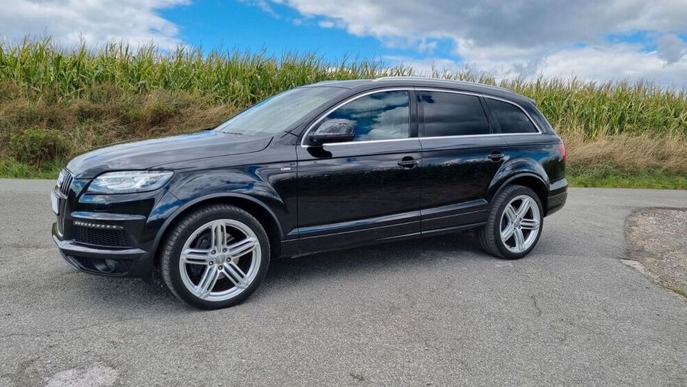 Q7