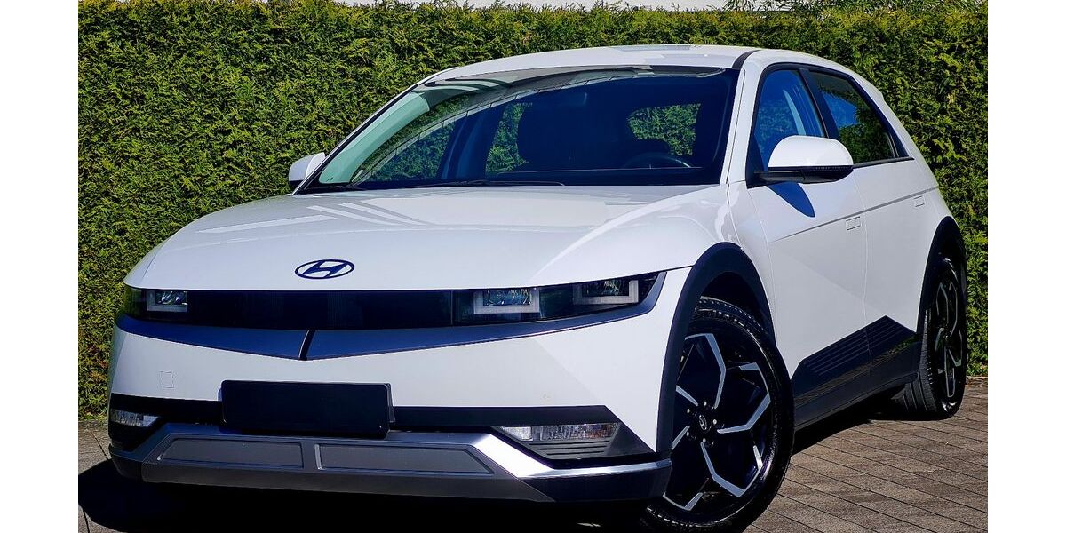 Hyundai IONIQ 5 58.000 km 21.983 € Bad Lippspringe 33175