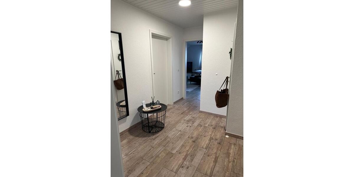 Dachgeschoßwohnung Verl - 3 Zimmer, 72 m&sup2;, 720&euro; | Angebot:26315049