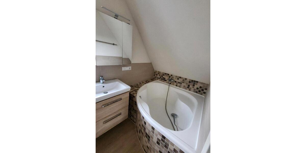 Einfamilienhaus Willebadessen - 6 Zimmer, 120 m&sup2;, 149.000&euro; | Angebot:25589860