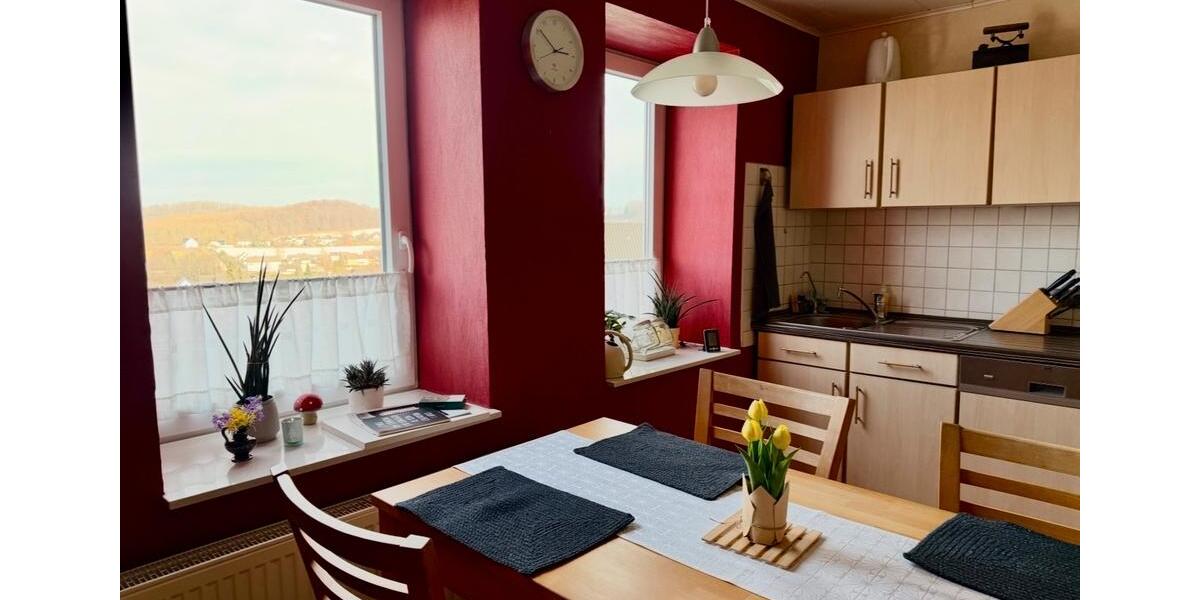 Dachgeschoßwohnung Horn-Bad Meinberg Bad Meinberg - 4 Zimmer, 124 m&sup2;, 900&euro; | Angebot:26670863