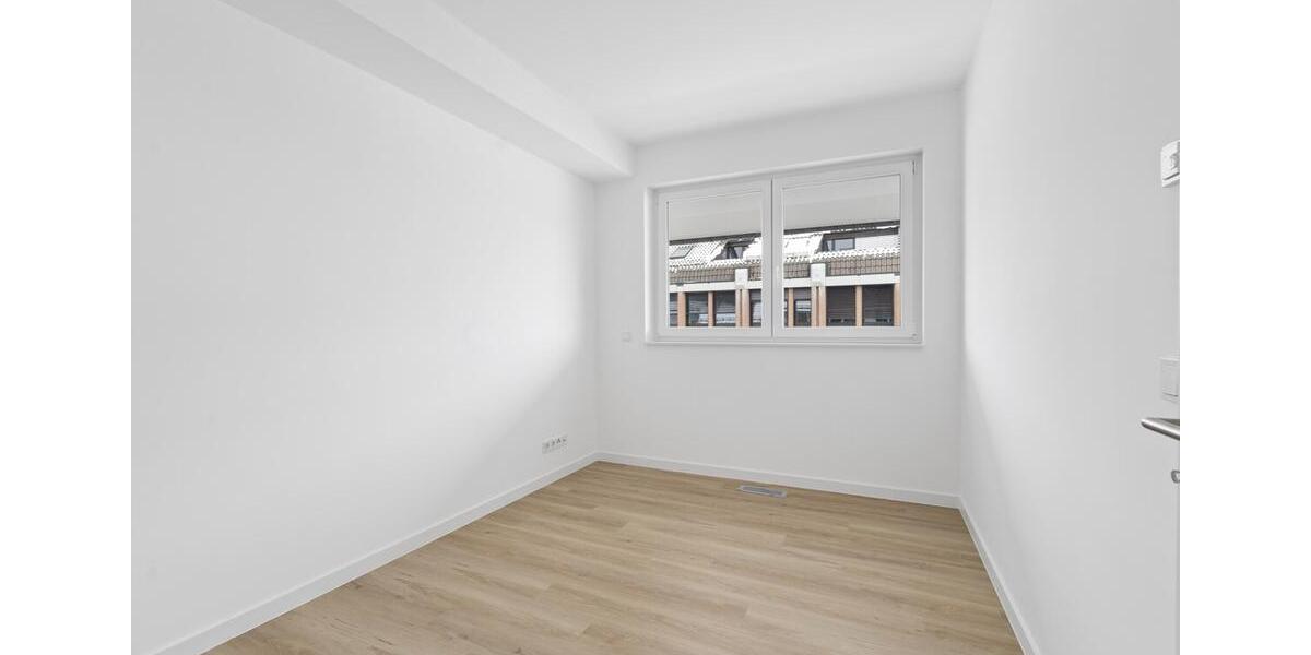 Etagenwohnung Bad Lippspringe - 4 Zimmer, 145 m&sup2;, 1.750&euro; | Angebot:25351238
