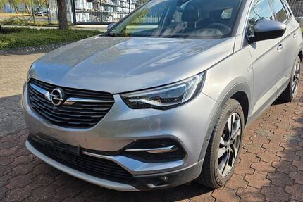 Opel Grandland (X) 175.000 km 16.900 &euro; Paderborn 33106