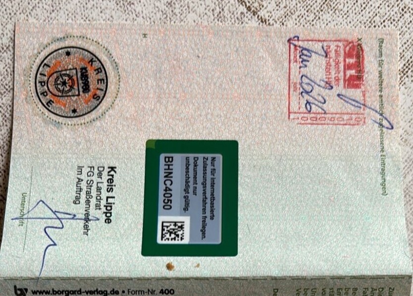 BMW Mini Cabriolet 105.000 km 9.400 € Horn-Bad Meinberg 32805