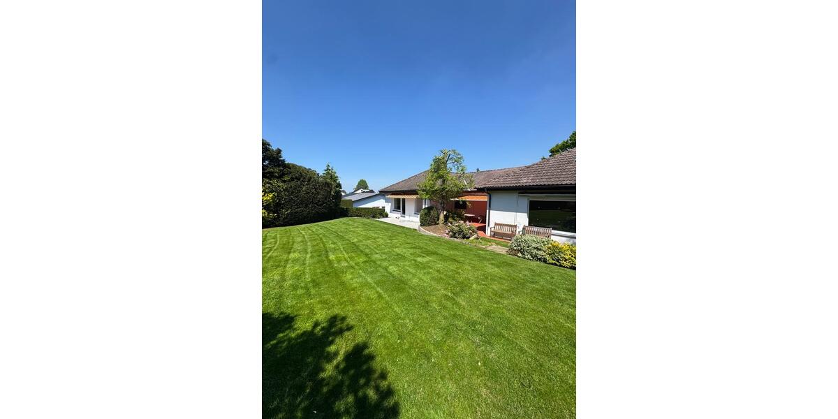 Einfamilienhaus Detmold - 6 Zimmer, 220 m&sup2;, 585.000&euro; | Angebot:26819098