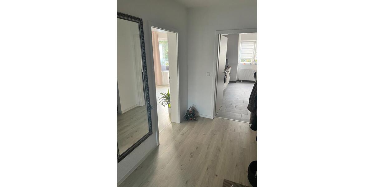 Dachgeschoßwohnung Paderborn - 2 Zimmer, 71 m&sup2;, 774&euro; | Angebot:27595057