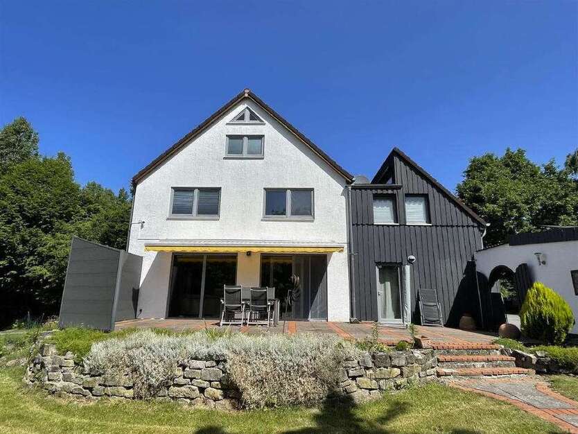 Haus zum Kaufen in Lage 398.000 € 265.52 m²