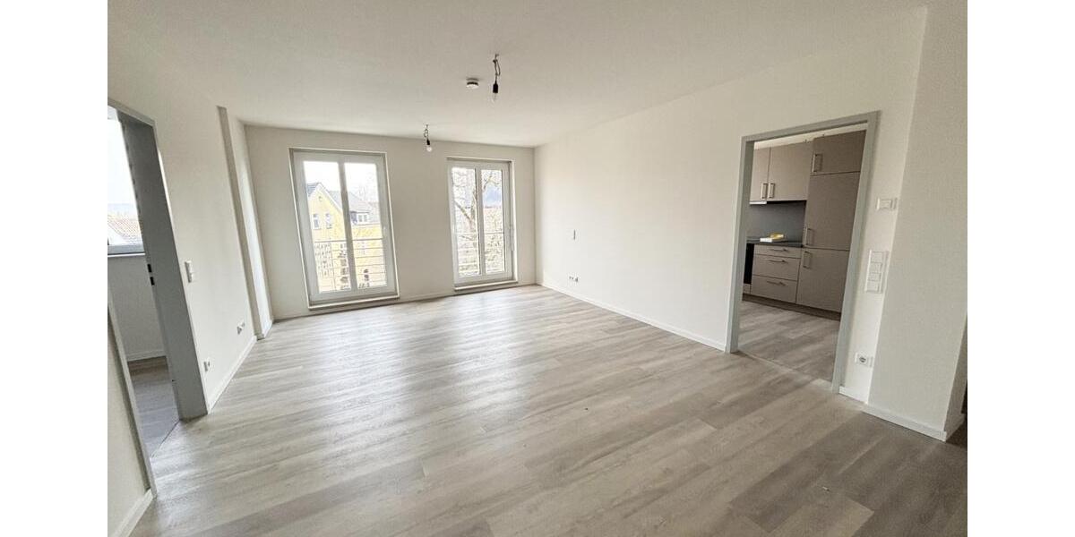 Dachgeschoßwohnung Steinheim - 2 Zimmer, 55 m&sup2;, 330&euro; | Angebot:25807081
