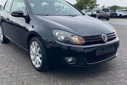 VW Golf 297.586 km 2.599 &euro; Paderborn 33106