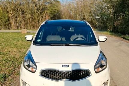 Kia Carens 180.000 km 9.600 € Bad Lippspringe 33175