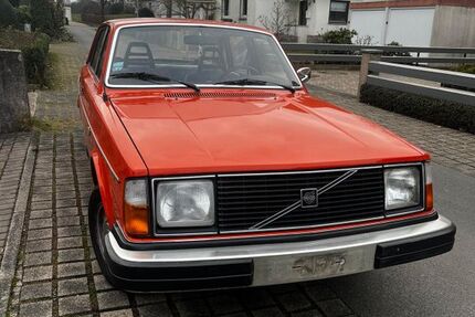Volvo 244 92.294 km 10.500 &euro; Büren 33142